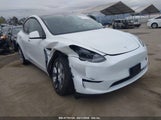 TESLA MODEL Y LONG RANGE DUAL MOTOR ALL-WHEEL DRIVE 7SAYGDEE3RA232293 photo
