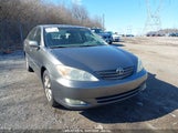 TOYOTA CAMRY XLE 4T1BE30K33U645912 снимка