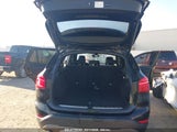 BMW X1 SDRIVE28I WBXHU7C30J5L04913 fotografie