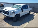 TOYOTA TUNDRA SR5 5.7L V8 5TFDY5F17EX374126 снимка