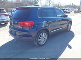 VOLKSWAGEN TIGUAN SE W/SUNROOF NAV WVGBV7AX9CW603430 photo