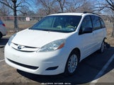 TOYOTA SIENNA LE 5TDBK23C67S006588 снимка