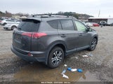 TOYOTA RAV4 LE JTMBFREV2JJ727457 снимка