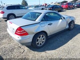 MERCEDES-BENZ SLK 230 WDBKK47F0WF007183 fotografie