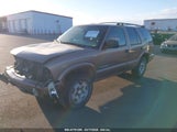CHEVROLET BLAZER LS 1GNDT13X74K143228 снимка