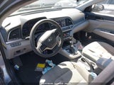 HYUNDAI ELANTRA SE 5NPD84LF5HH068620 снимка