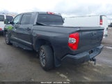 TOYOTA TUNDRA SR5 5.7L V8 5TFDY5F19JX744986 fotografie