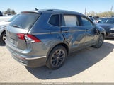 VOLKSWAGEN TIGUAN 2.0T SE 3VV3B7AX5PM018742 fotografie