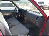 NISSAN FRONTIER XE 1N6DD21S6YC389509 снимка