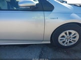 TOYOTA PRIUS TWO JTDKBRFU5G3007861 снимка