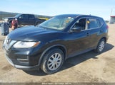 NISSAN ROGUE S JN8AT2MV7HW250068 снимка