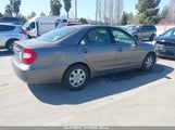 TOYOTA CAMRY LE 4T1BE32K74U843360 снимка