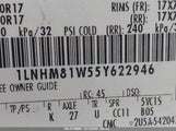 LINCOLN TOWN CAR SIGNATURE 1LNHM81W55Y622946 снимка