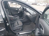 MERCEDES-BENZ GLA 250 WDCTG4EBXGJ215796 photo