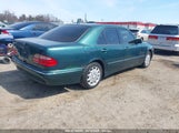 MERCEDES-BENZ E 320 WDBJF65J1YB163391 снимка