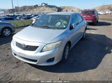 TOYOTA COROLLA LE JTDBL40E39J018745 снимка