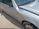 MERCEDES-BENZ E 320 4M WDBJF82J0YX037784 снимка