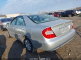 TOYOTA CAMRY LE 4T1BE32K52U551851 снимка