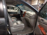 TOYOTA SIENNA XLE 5TDBK22C29S023621 снимка