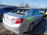 TOYOTA CAMRY LE 4T1BF1FK6EU374615 снимка