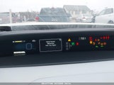 TOYOTA PRIUS LE JTDKARFU8K3081187 снимка