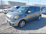 KIA SOUL + KNDJT2A61D7578521 снимка