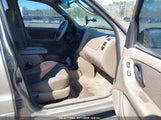 FORD ESCAPE XLT 1FMYU03141KE84977 снимка