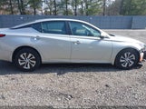 NISSAN ALTIMA S FWD 1N4BL4BV6NN359790 fotografie