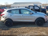 NISSAN ROGUE SPORT S JN1BJ1CR6JW265142 photo