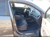 HYUNDAI TUCSON LIMITED KM8J33A29GU158879 снимка