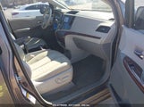 TOYOTA SIENNA XLE 7 PASSENGER 5TDDK3DC5CS047530 снимка