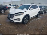 HYUNDAI TUCSON LIMITED KM8J33A22JU677697 снимка