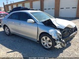 TOYOTA CAMRY LE 4T1BE46K78U220116 снимка