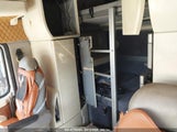 VOLVO VN VNL 4V4NC9GH45N389415 снимка