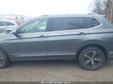 VOLKSWAGEN TIGUAN 2.0T SE/2.0T SEL/2.0T SEL R-LINE/2.0T SEL R-LINE BLACK 3VV2B7AXXKM082991 photo