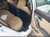 HYUNDAI ELANTRA GLS 5NPDH4AE0BH014577 снимка