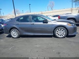 TOYOTA CAMRY LE 4T1B11HK4KU288503 fotografie