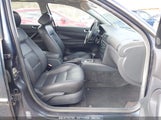 VOLKSWAGEN PASSAT GLS WVWCD63B25E141812 снимка