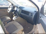 JEEP COMPASS SPORT 1J4NT4FB4AD516069 снимка