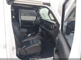JEEP WRANGLER UNLIMITED SAHARA 4X4 1C4HJXEG3JW161309 снимка