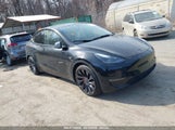 TESLA MODEL Y PERFORMANCE DUAL MOTOR ALL-WHEEL DRIVE 7SAYGDEF5PF795483 fotografie