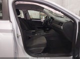 VOLKSWAGEN JETTA 1.4T R-LINE/1.4T S/1.4T SE 3VWC57BU2KM145710 fotografie