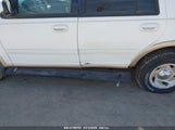 Ford Expedition Eddie Bauer/Xlt 1FMPU18L6WLA67373 fotografie