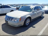 CADILLAC DTS LUXURY COLLECTION 1G6KD5EY6AU134372 снимка