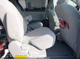 TOYOTA SIENNA LE V6 5TDKK3DC4BS141226 снимка