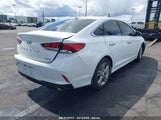 HYUNDAI SONATA LIMITED 5NPE34AF5KH814027 снимка