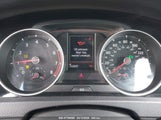 VOLKSWAGEN GOLF GTI 2.0T AUTOBAHN/2.0T S/2.0T SE 3VW447AU4JM296412 fotografie