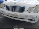 MERCEDES-BENZ C 240 WDBRF61JX4A628520 photo