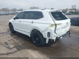 VOLKSWAGEN TIGUAN 2.0T SE/2.0T SEL 3VV2B7AX3JM216965 photo