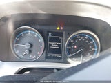 TOYOTA RAV4 LE 2T3BFREVXJW805128 снимка